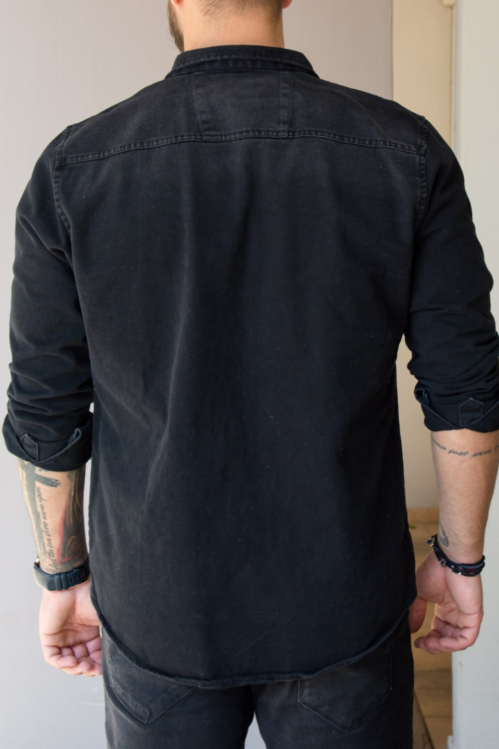 Ανδρικό μαύρο τζιν πουκάμισο με κουμπιά 182833